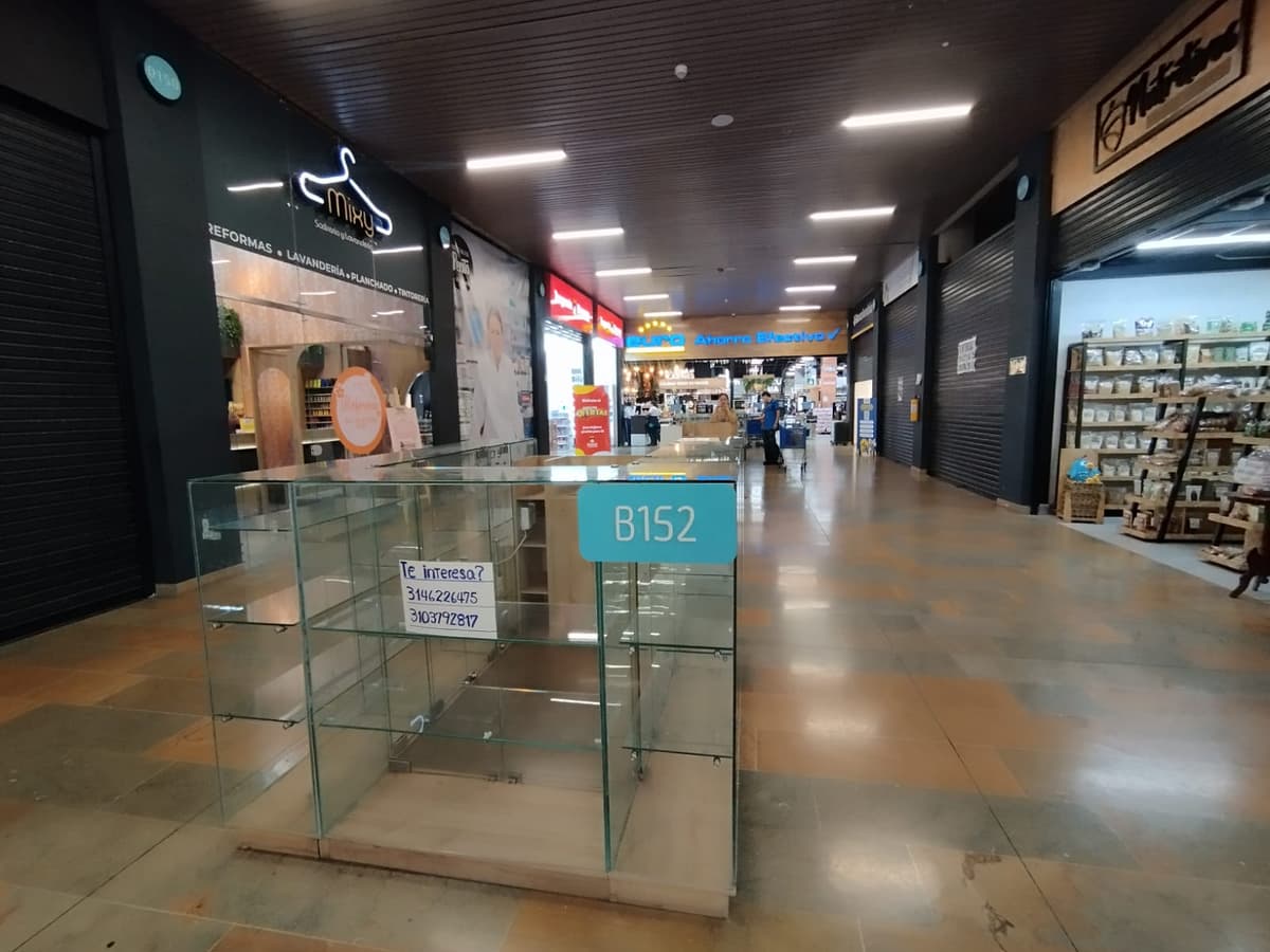 LAURELES, MEDELLÍN