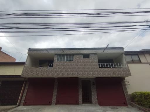LAURELES, MEDELLÍN