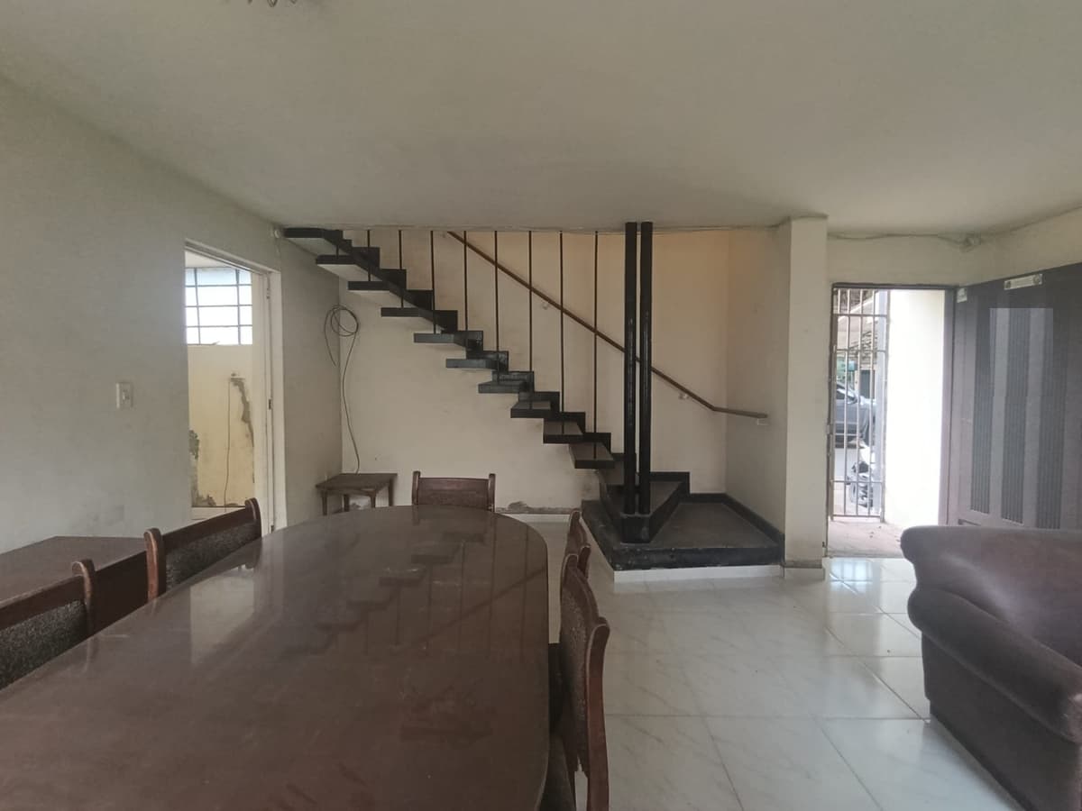 LAURELES, MEDELLÍN