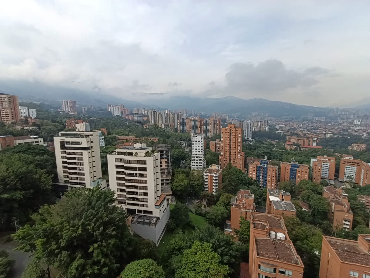 EL POBLADO, MEDELLÍN