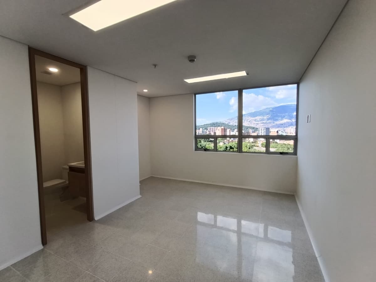 LA AMERICA, MEDELLÍN